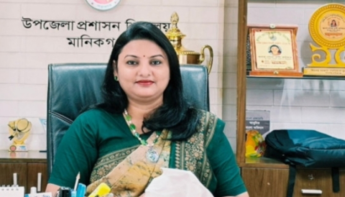 ঢাকা বিভাগের সেরা ইউএনও শিবালয়ের মনিষা রানি